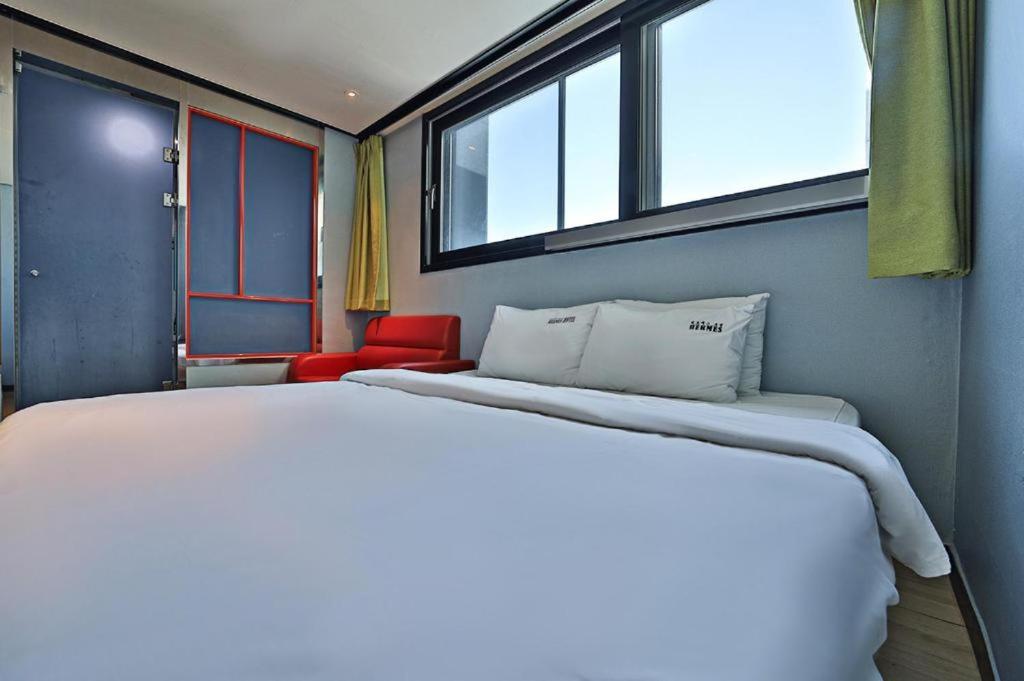 Hermes Hotel Busan Exterior photo